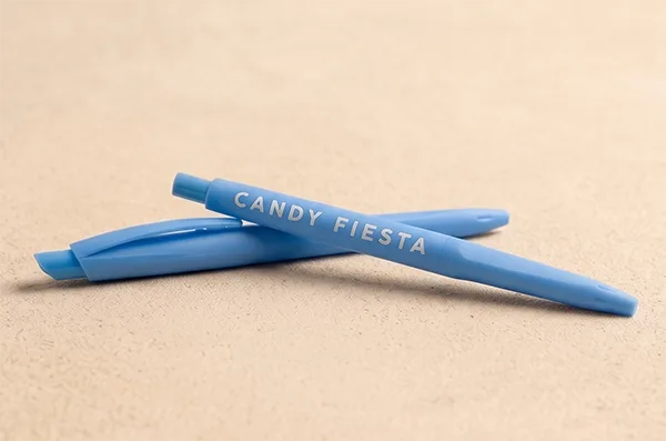 Candy Fiesta Pluma — Identidad Corporativa